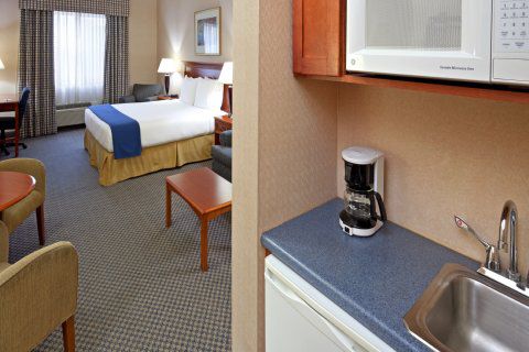 Express & East Greenbush Albany-skyline An Ihg Rensselaer
