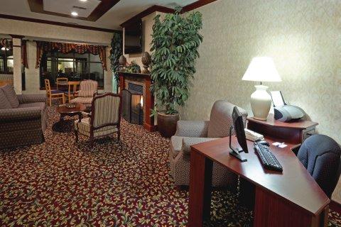Express & East Greenbush Albany-skyline An Ihg
