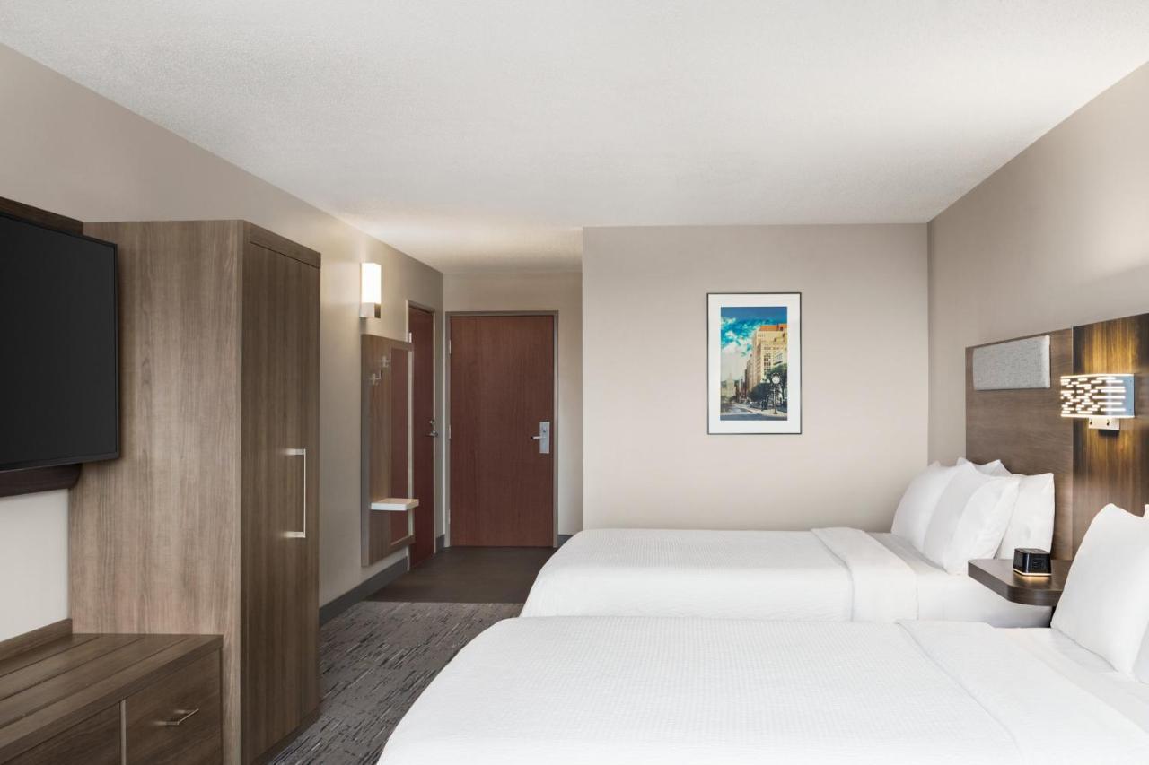 Express & East Greenbush Albany-skyline An Ihg Hotel 3*