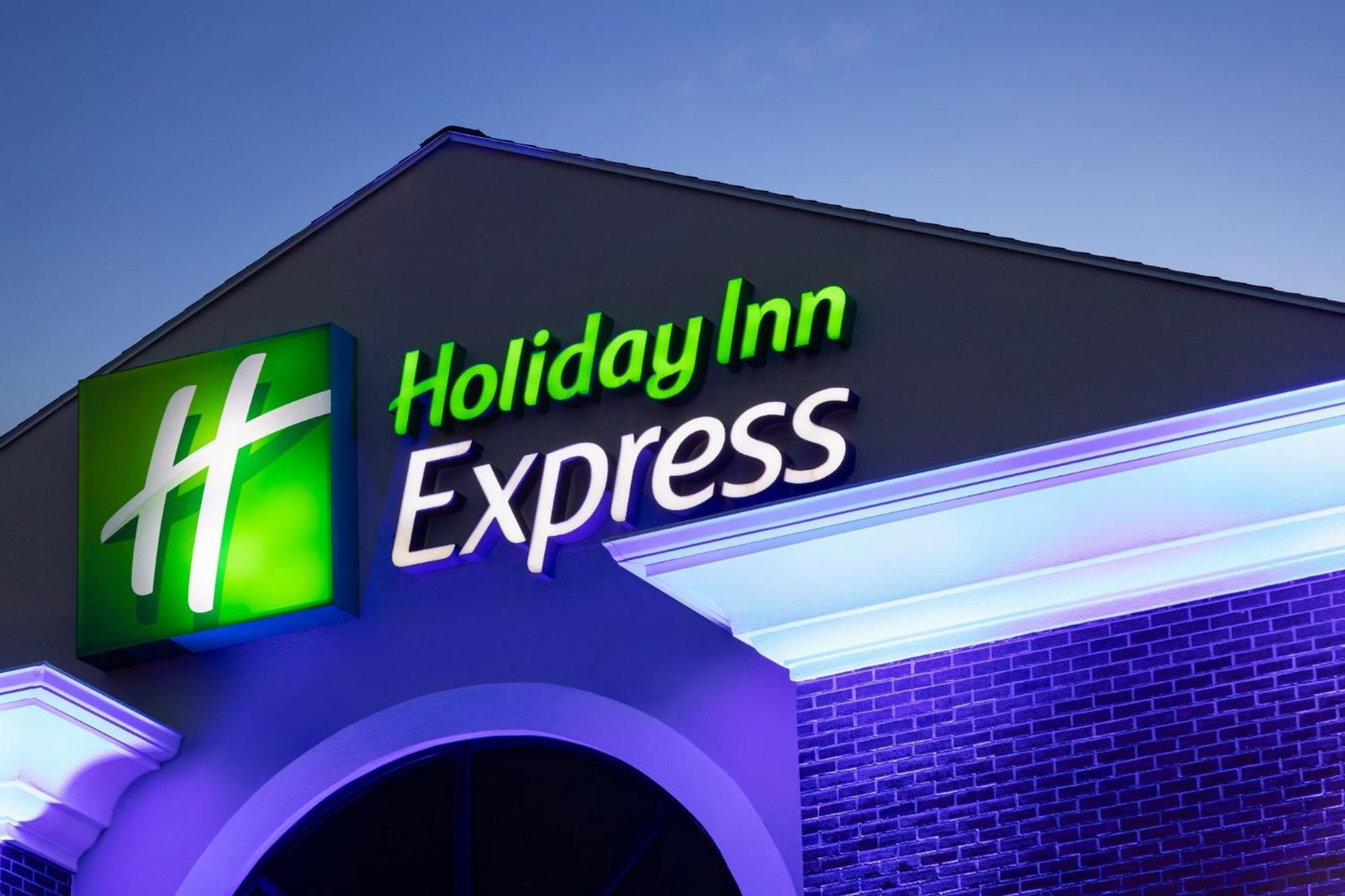 Express & East Greenbush Albany-skyline An Ihg Hotel 3*