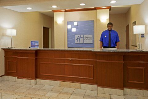Express & East Greenbush Albany-skyline An Ihg 3*